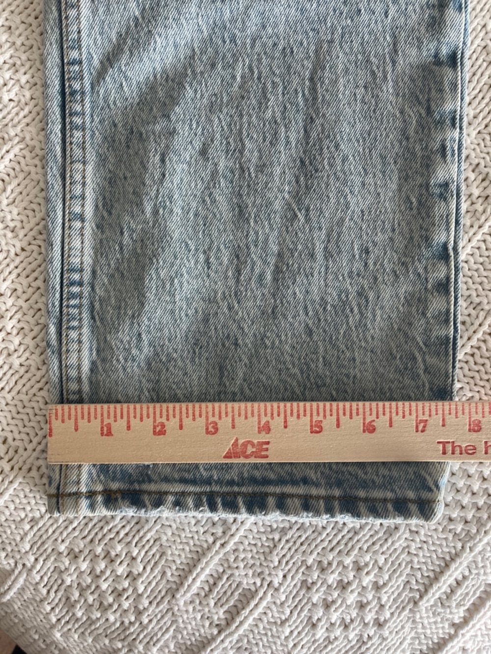 Abercrombie and Fitch Curve Love Ultra High Rise 90s Straight Jean Sz 28 / 6 xl - Picture 9 of 14